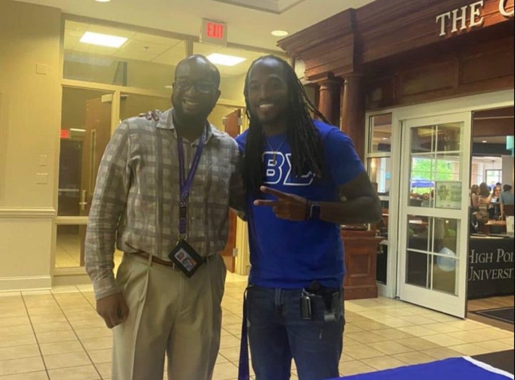300599493_186302070445604_3561921803672907140_n